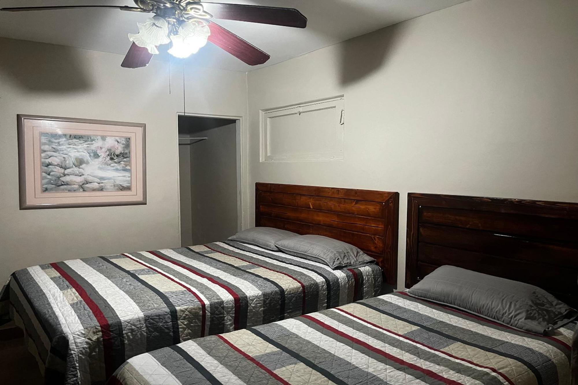 Oyo Linda Hotel 4*