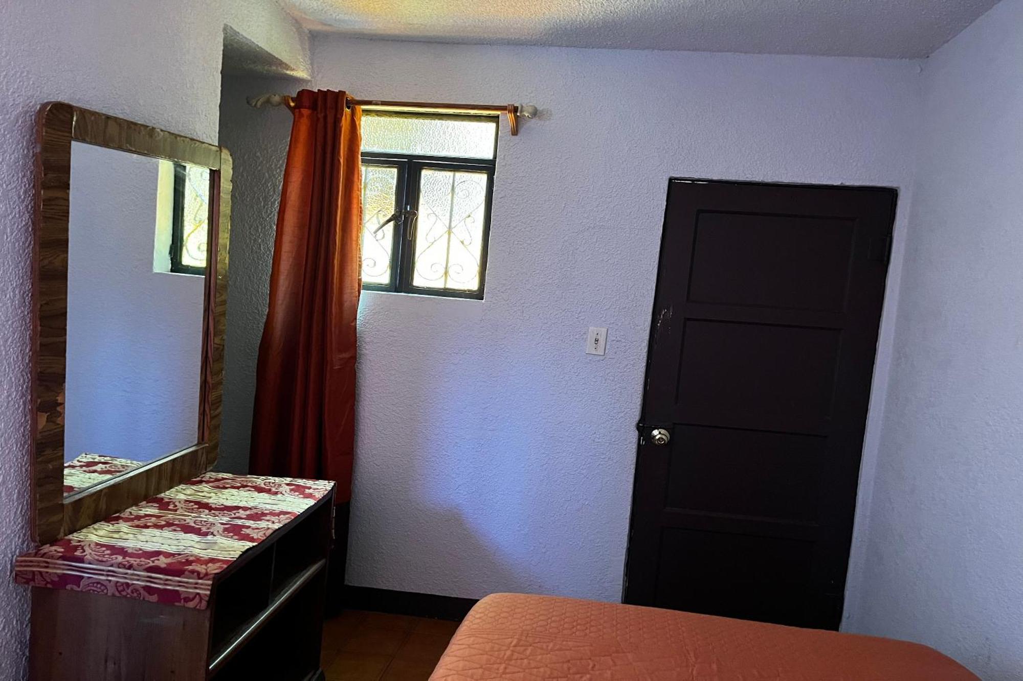 Hotel Oyo Linda Tijuana